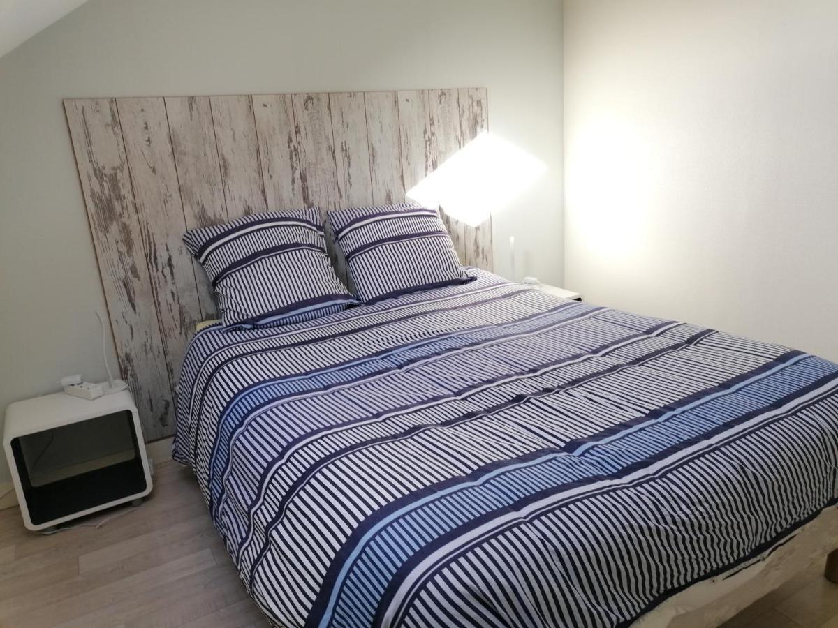 Appartement Climatise Avec Parking Prive A Doue La Fontaine Dış mekan fotoğraf